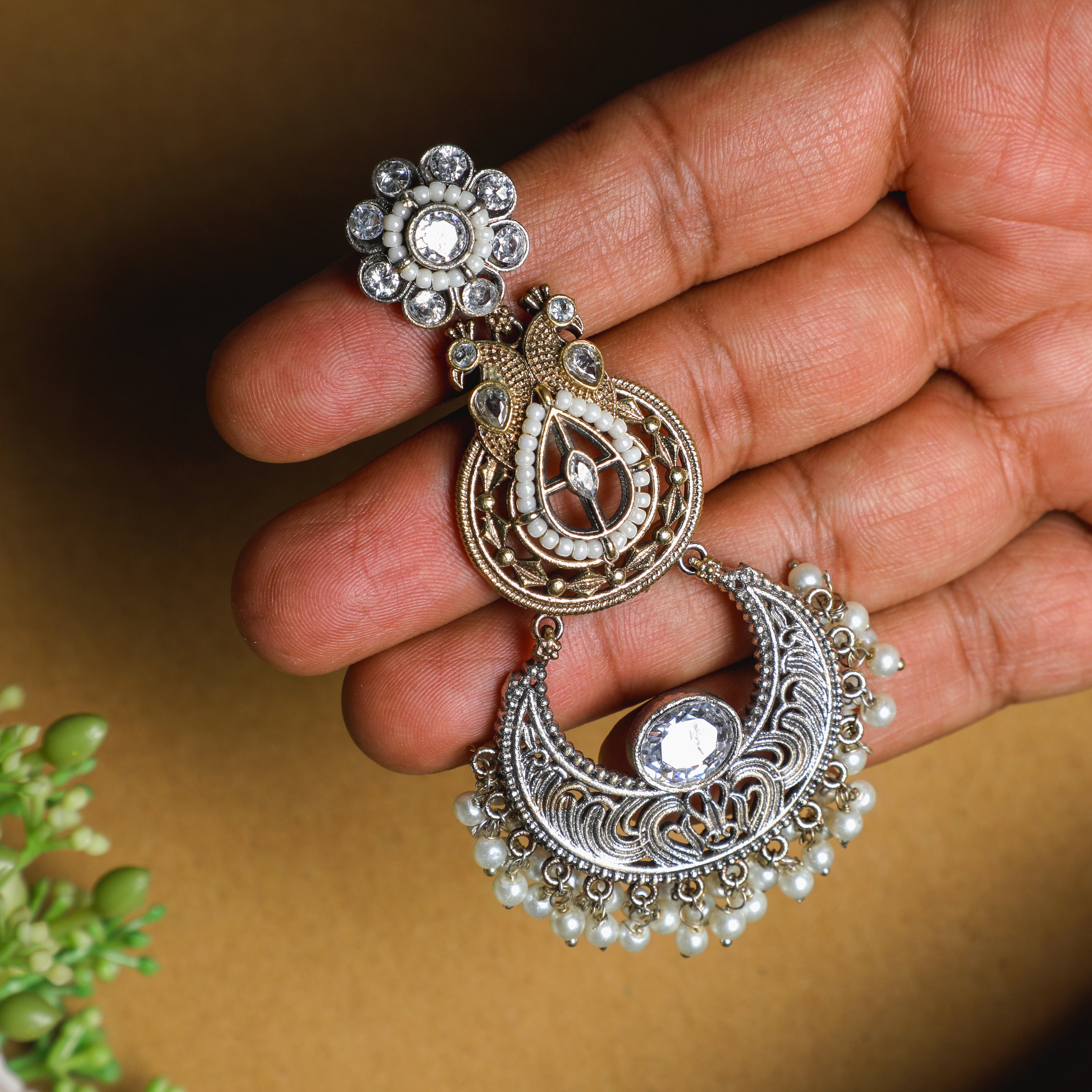 Antique Moti Chandbali